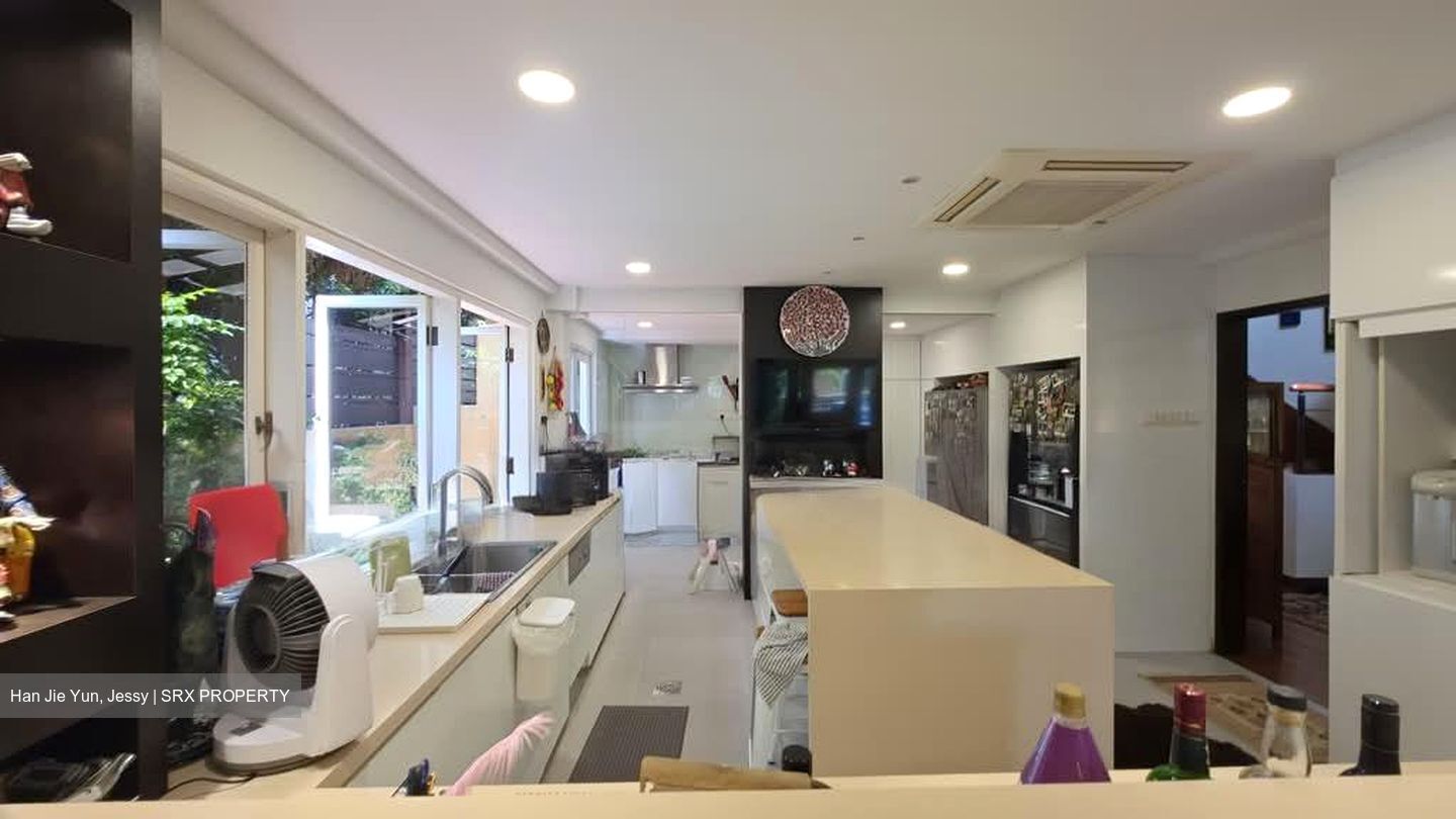 Serangoon Garden Estate (D19), Semi-Detached #595769451